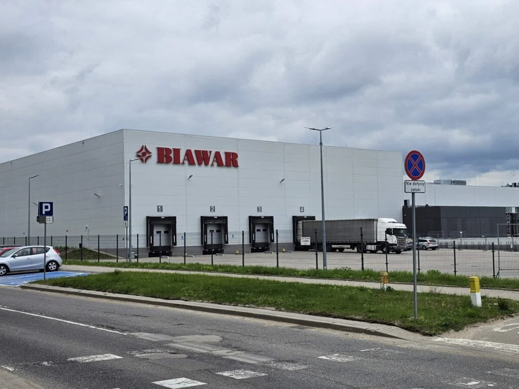 Hala produkcyjno-magazynowa Biawar w Białymstoku — realizacja ELEKTROVOLT